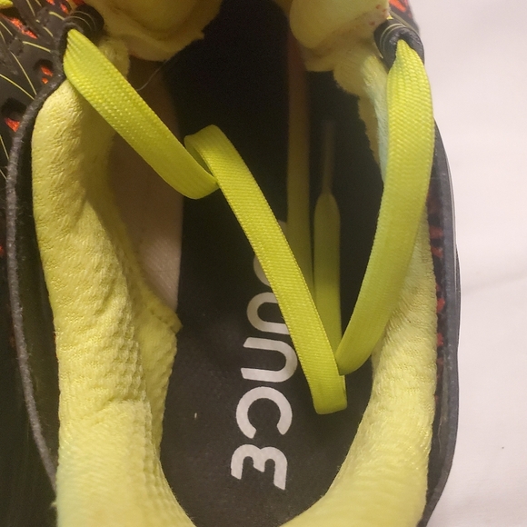 adidas Vigor Bounce Energy Black And Orange Men's Size 4 BY3448 - Picture 9 of 12